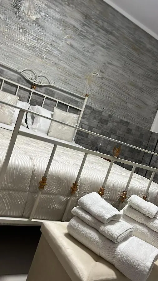 شقة The Cousins' House باليرمو إيطاليا